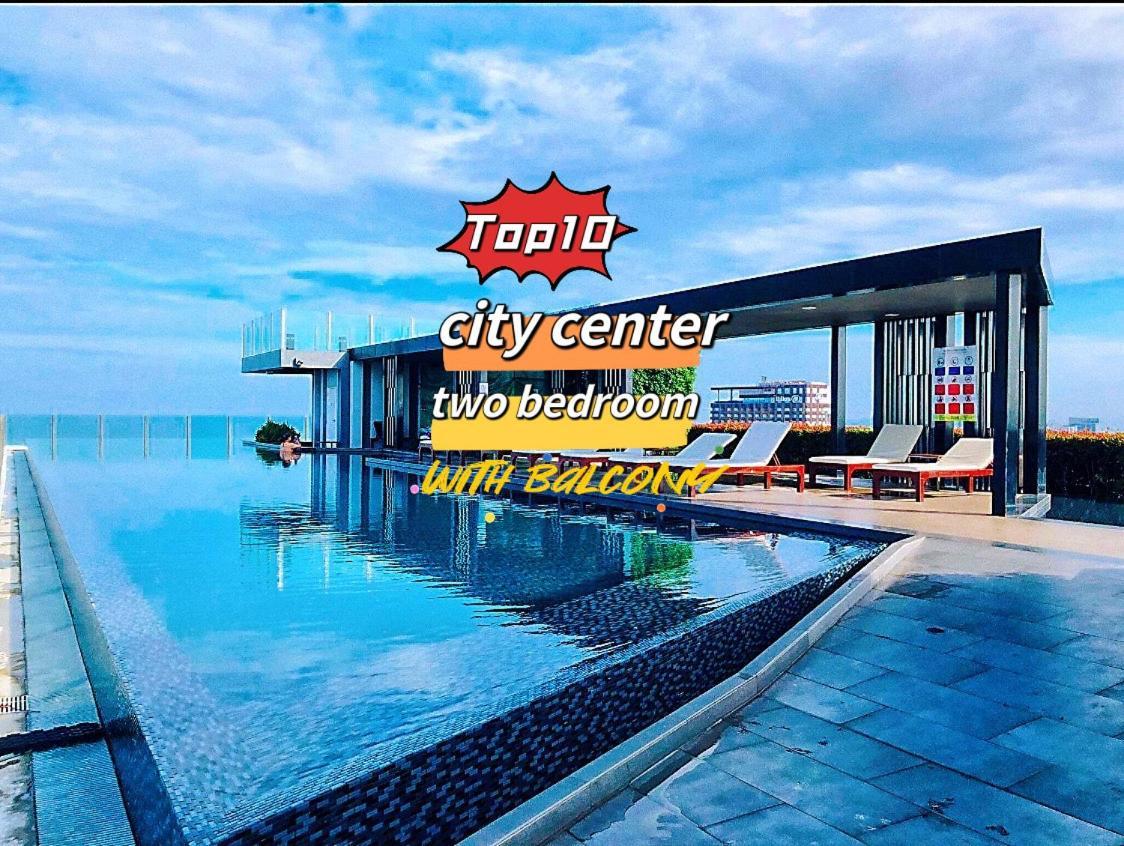 The Base Seaview Holiday Inn Pattaya Eksteriør bilde